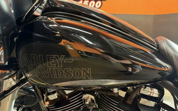 2019 Harley-Davidson Street Glide FLHX