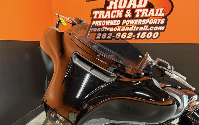 2019 Harley-Davidson Street Glide FLHX