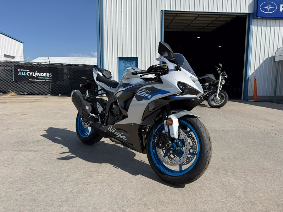 2027 Kawasaki NINJA ZX-6R