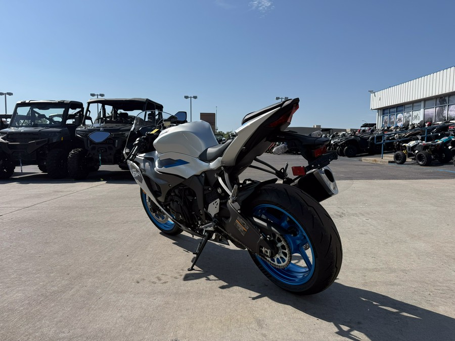 2027 Kawasaki NINJA ZX-6R