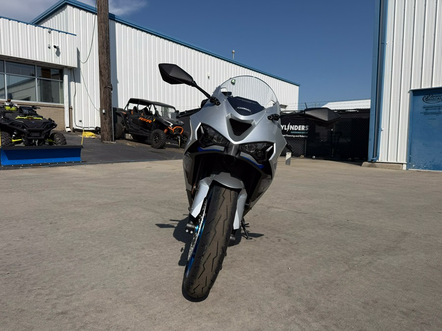 2027 Kawasaki NINJA ZX-6R