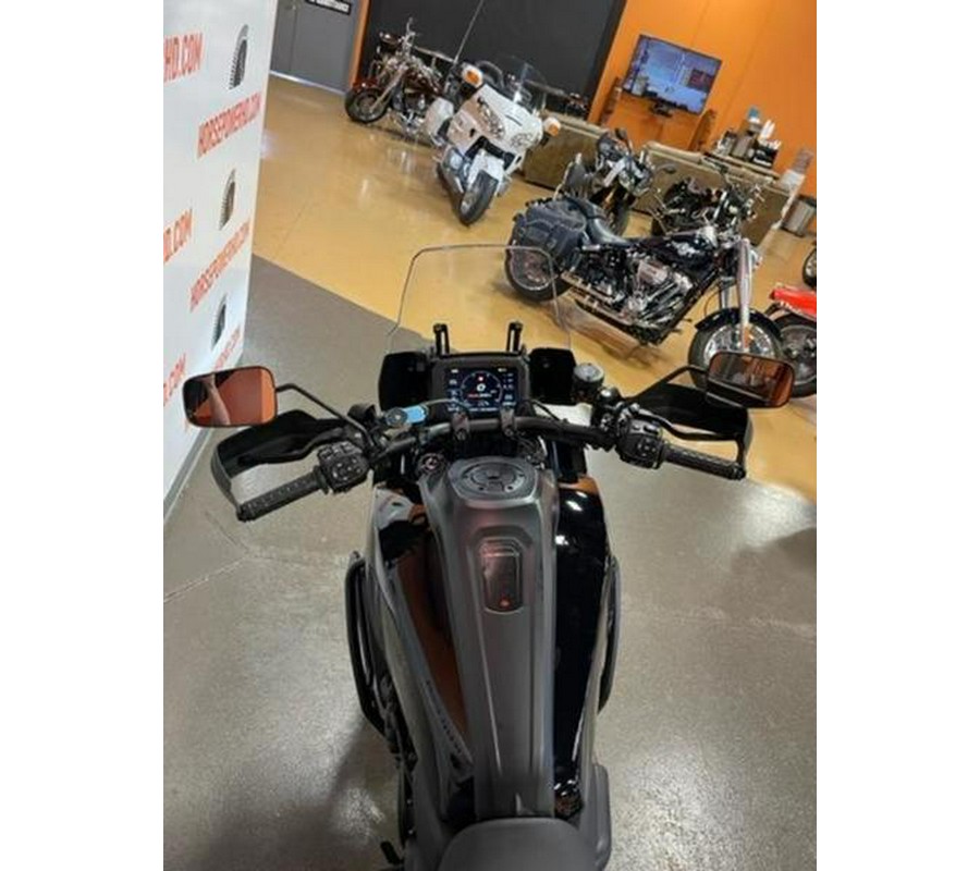 2022 Harley-Davidson® RA1250S - Pan America™ 1250 Special