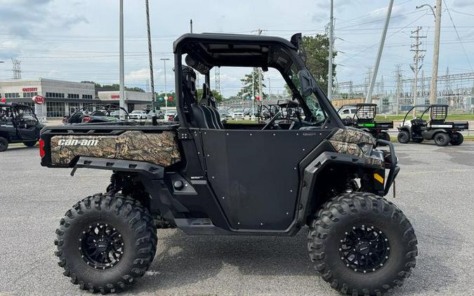 2021 Can-Am® Defender X mr HD10 Mossy Oak Break-Up Country Camo