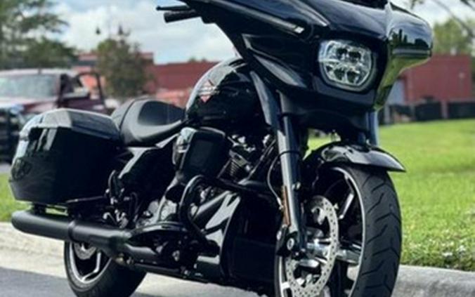 2025 Harley-Davidson FLHX - Street Glide