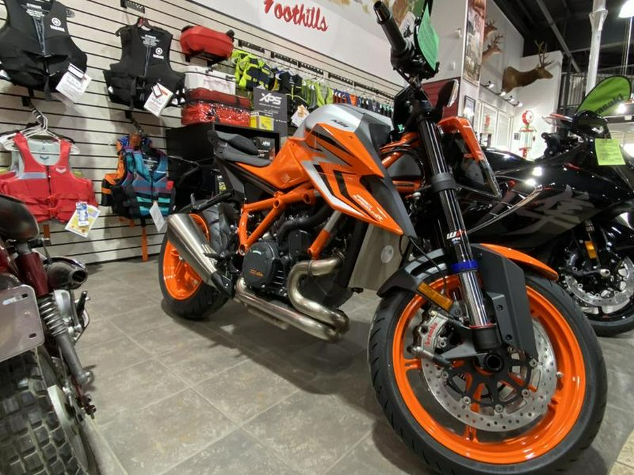 2023 KTM 1290 Super Duke R Evo