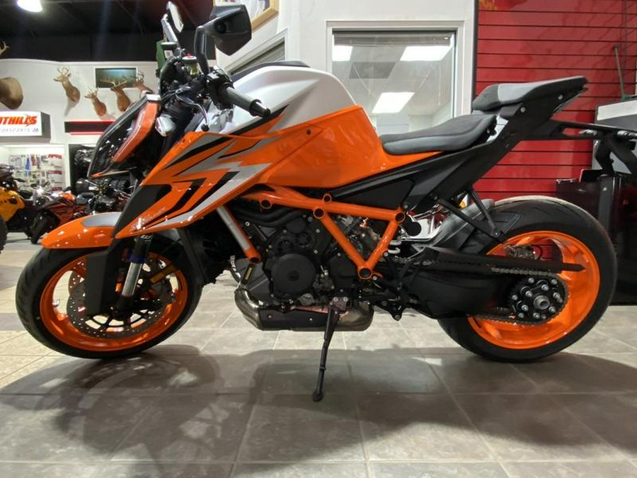 2023 KTM 1290 Super Duke R Evo