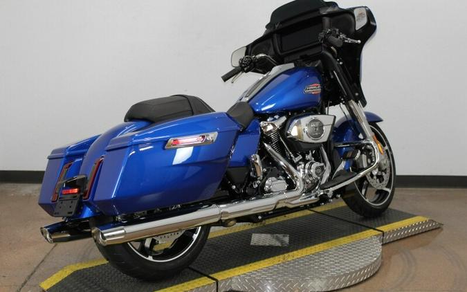 Harley-Davidson Street Glide® 2024 FLHX 84403381 BLUE BURST