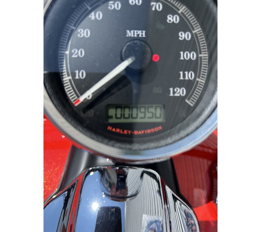 2017 Harley-Davidson® Breakout® Custom Colour Laguna Orange