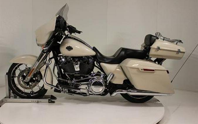 2022 Harley-Davidson Street Glide® Special