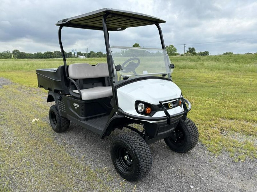 2024 Cushman® Hauler® 1200X Gas