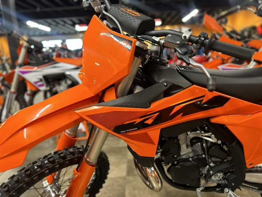 2025 KTM 250 XC