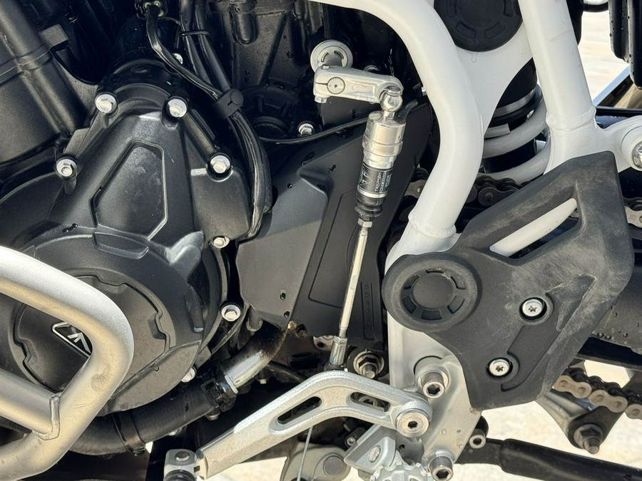 2025 Triumph Tiger 900 Rally Pro Matte Khaki Green / Matte Phantom Black