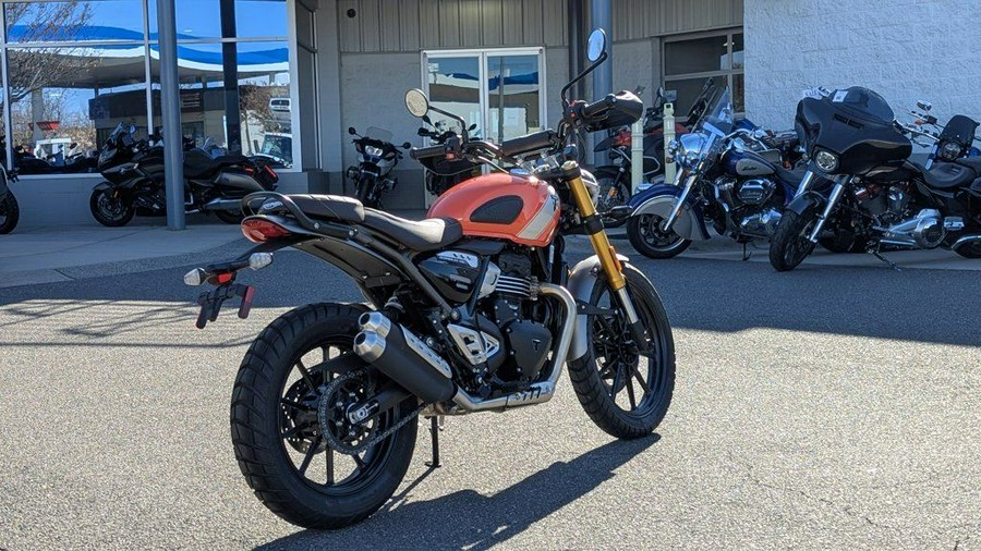 2025 Triumph Scrambler 400 X Baja Orange/Aluminium