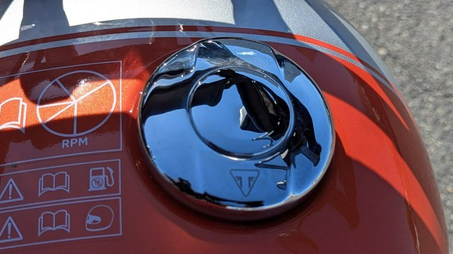 2025 Triumph Scrambler 400 X Baja Orange/Aluminium