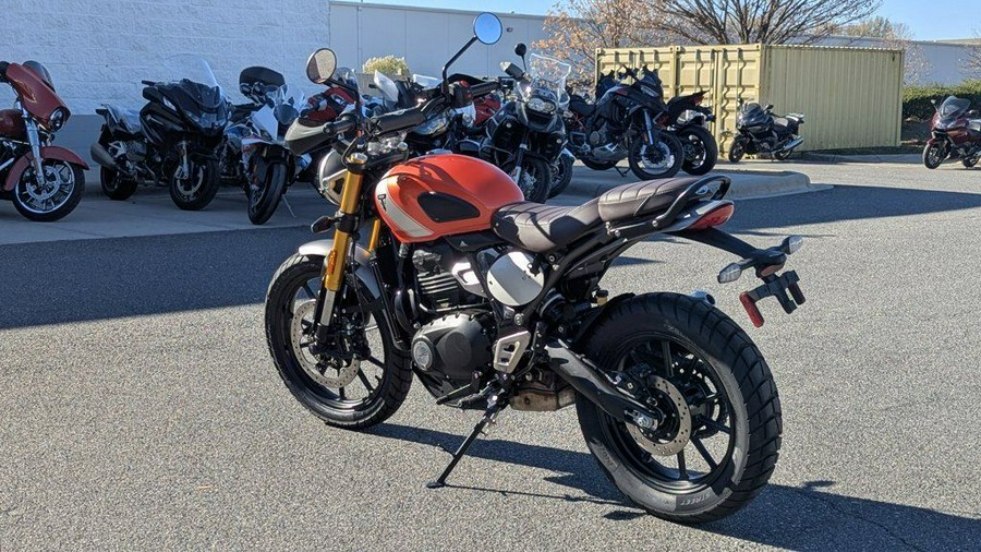 2025 Triumph Scrambler 400 X Baja Orange/Aluminium