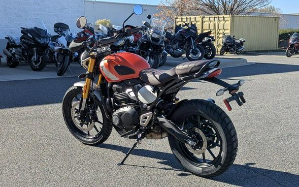 2025 Triumph Scrambler 400 X Baja Orange/Aluminium