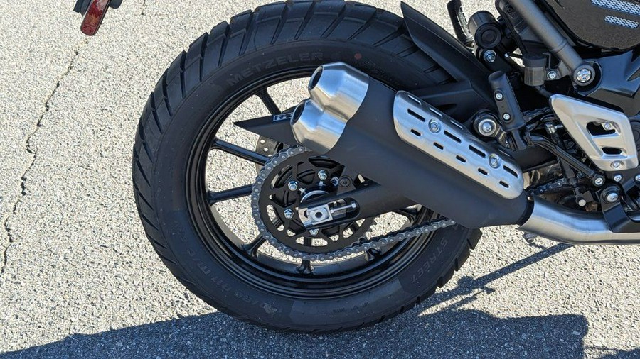 2025 Triumph Scrambler 400 X Baja Orange/Aluminium