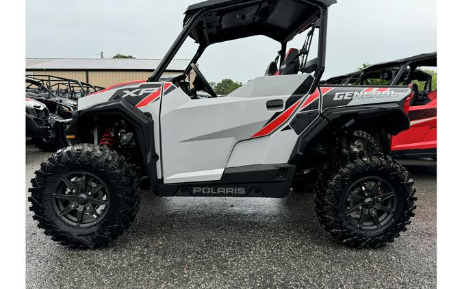 2025 Polaris GENERAL XP 1000 SPORT
