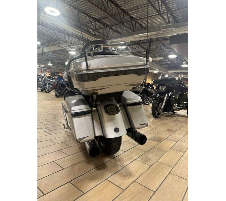 2017 Harley-Davidson CVO™ Limited