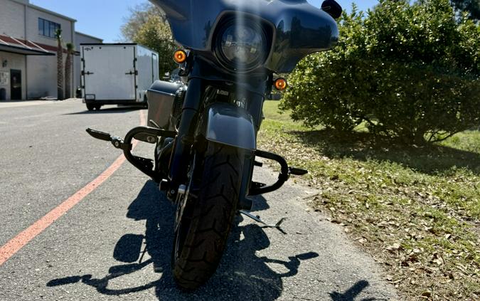 2021 Harley-Davidson® FLHXS Street Glide® Special