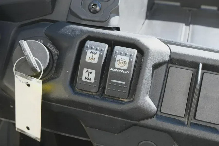 2026 CAN-AM DEFENDER MAX DPS HD9