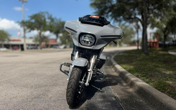 2026 Harley-Davidson® Street Glide® Dark Billiard Gray Black Trim