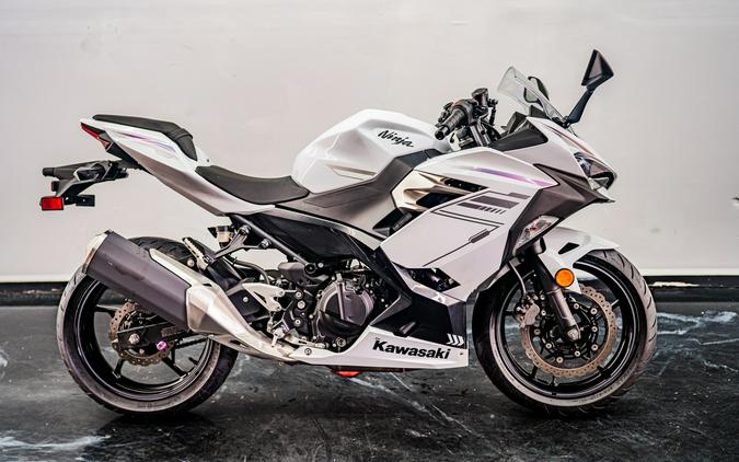 2023 Kawasaki Ninja 400