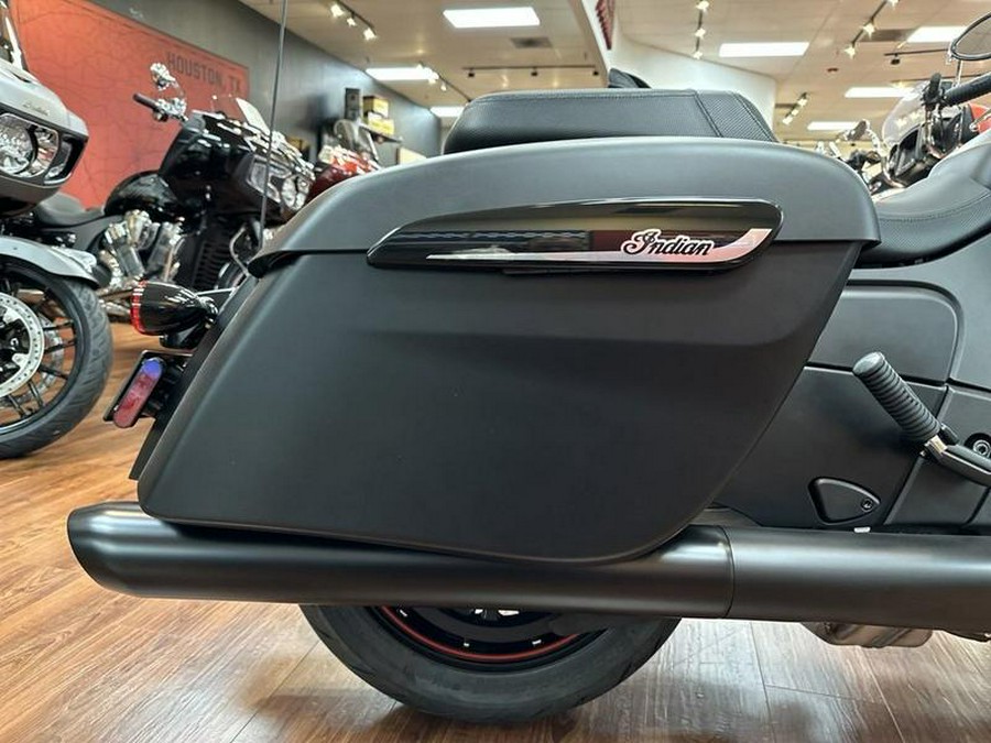 2023 Indian Motorcycle® Challenger® Dark Horse® Titanium Smoke