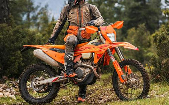 2025 KTM 500 EXC-F Six Days