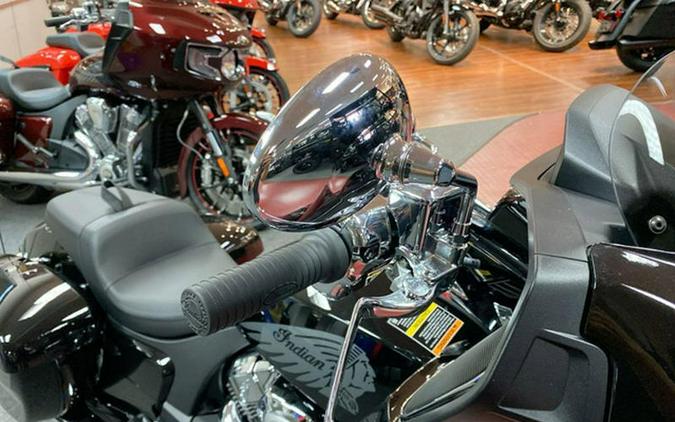 2023 Indian Motorcycle® Challenger® Limited Black Metallic