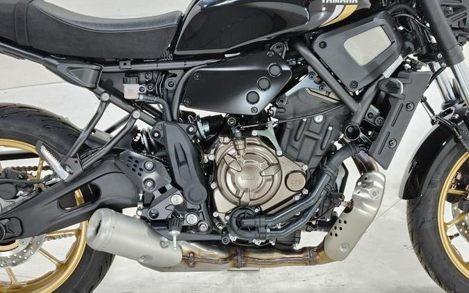 2025 Yamaha XSR700MW