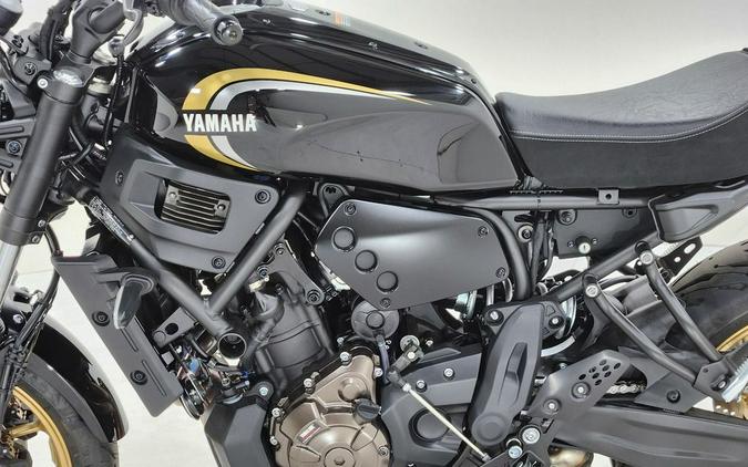 2025 Yamaha XSR700MW