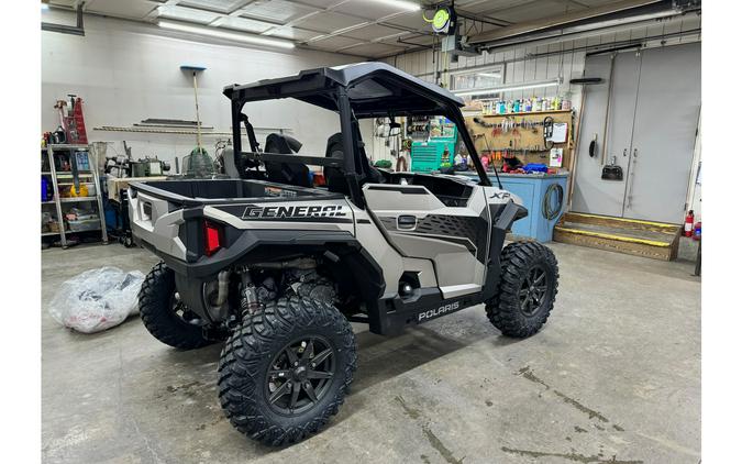 2024 Polaris Industries GENERAL® XP 1000 Premium