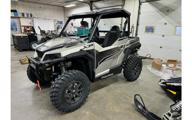 2024 Polaris Industries GENERAL® XP 1000 Premium