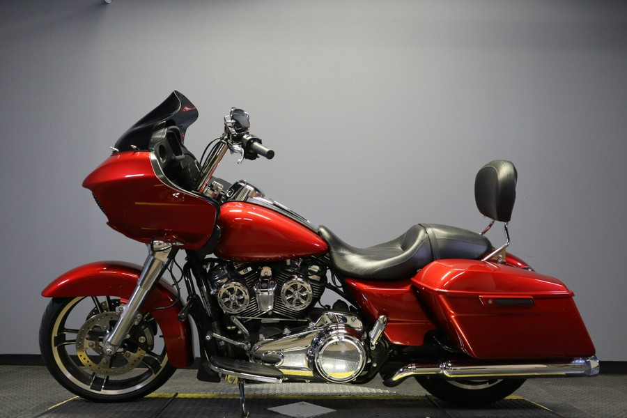 2019 Harley-Davidson<sup>®</sup> Road Glide<sup>®</sup>