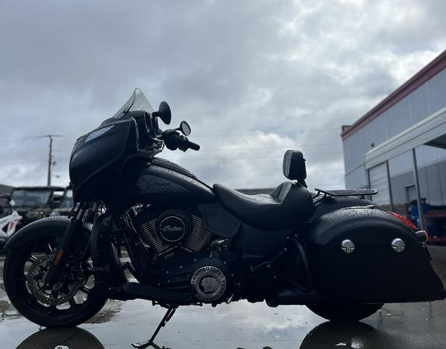 2018 Indian Motorcycle® Chieftain® Dark Horse® ABS Thunder Black Smoke