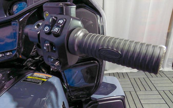 2023 Indian Pursuit Dark Horse With Premium Package Stealth Gr