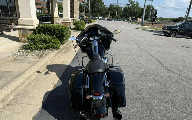 FLTRX 2023 Road Glide®