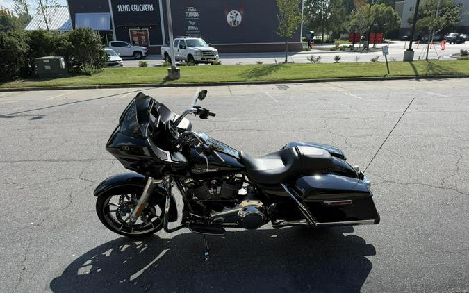 FLTRX 2023 Road Glide®