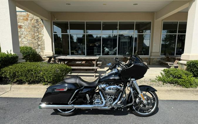FLTRX 2023 Road Glide®