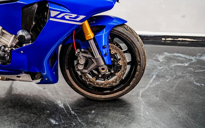 2015 Yamaha YZF-R1