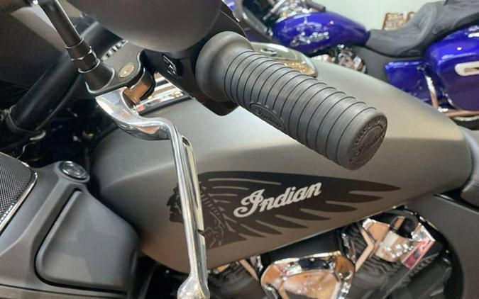 2023 Indian Motorcycle® Challenger® Titanium Smoke