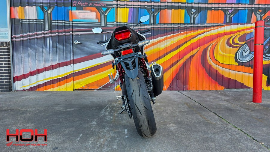 2025 Honda® CB750 Hornet