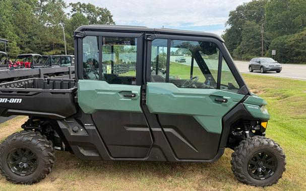 2026 Can-AM DEFENDER MAX DPSCAB 65 HD10 GN 26 DPS_CAB