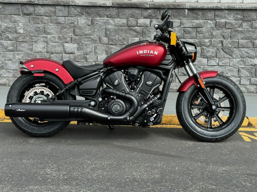 2025 Indian Motorcycle SCOUT BOBBER LIMITED + TECH