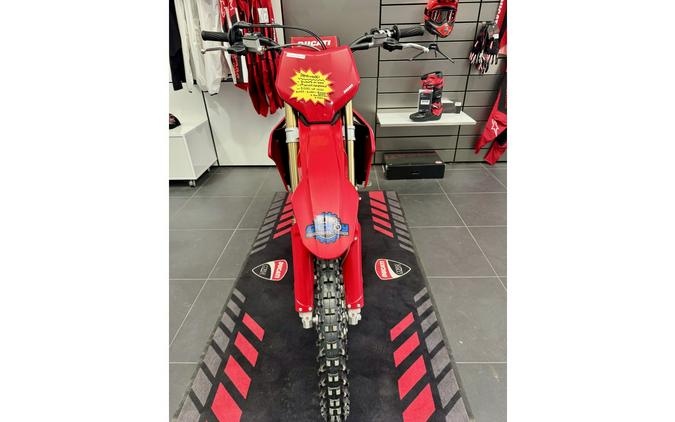 2026 Ducati Desmo 450MX - Demo Model