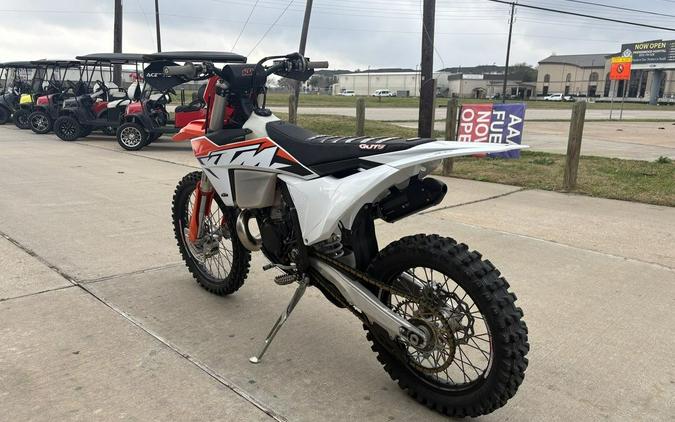 2023 KTM 300 XC
