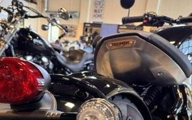 Used 2026 Triumph BONNEVILE BOBBER