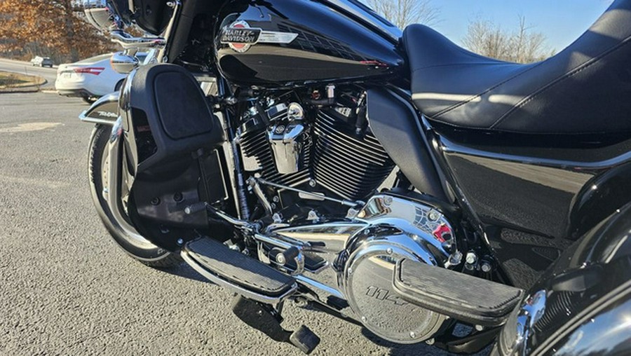 2023 Harley-Davidson FLHTCUTG - Tri Glide Ultra