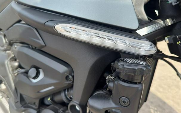 2025 Ducati Monster Plus Aviator Grey SP